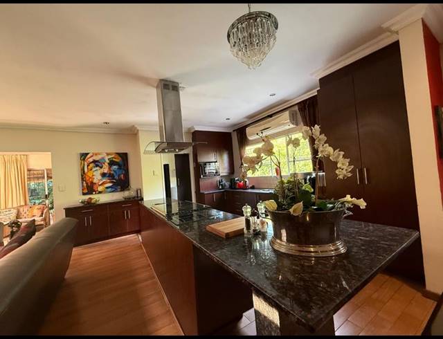 4 BEDROOM HOUSE FOR SALE IN VANDERBIJLPARK SE 2